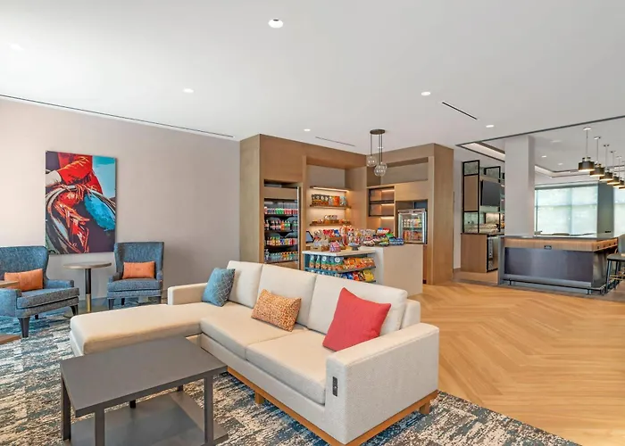 Cambria Hotel Fort Worth - Medical Center